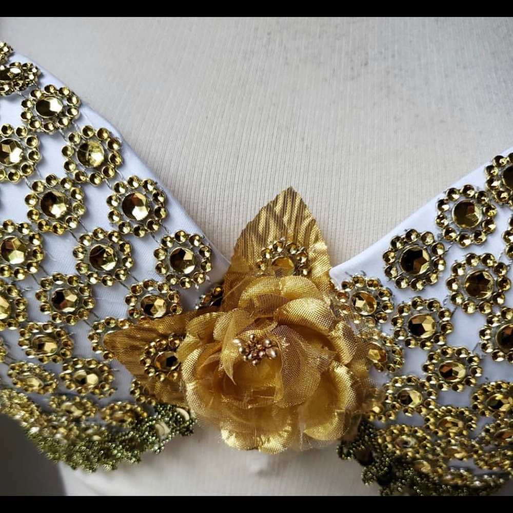 Gold and white Festival bra 38D - Picture 4 of 4